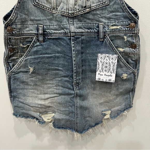 We The Free Overall Skirtall Denim Women’s Size XS NEW - Picture 4 of 8